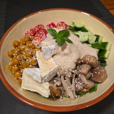 Spiced Chickpea Bowl